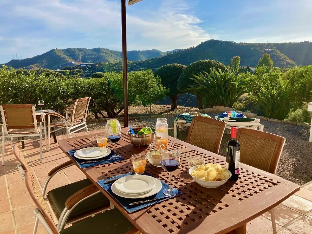 Villa Las Ranas Cajís 스페인